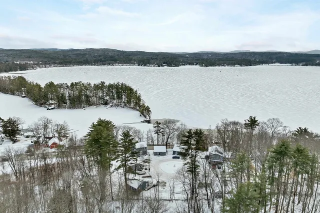 $449,900 | 6 Winnisquam Shores, Tilton, NH 03276