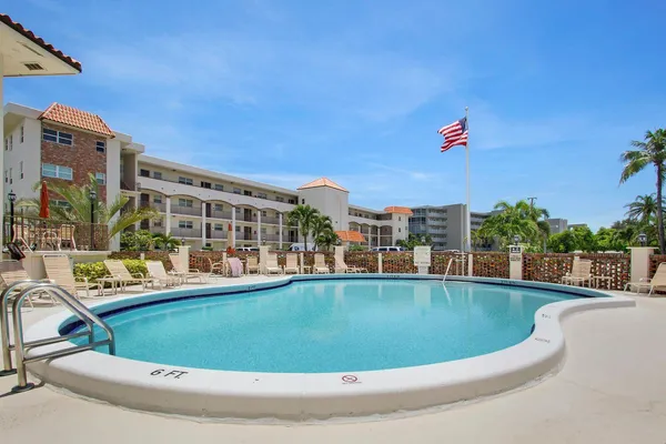 $2,300 | 20 Yacht Club Drive, Unit 312, North Palm Beach, FL 33408