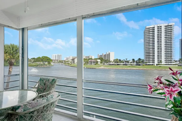 $2,300 | 20 Yacht Club Drive, Unit 312, North Palm Beach, FL 33408