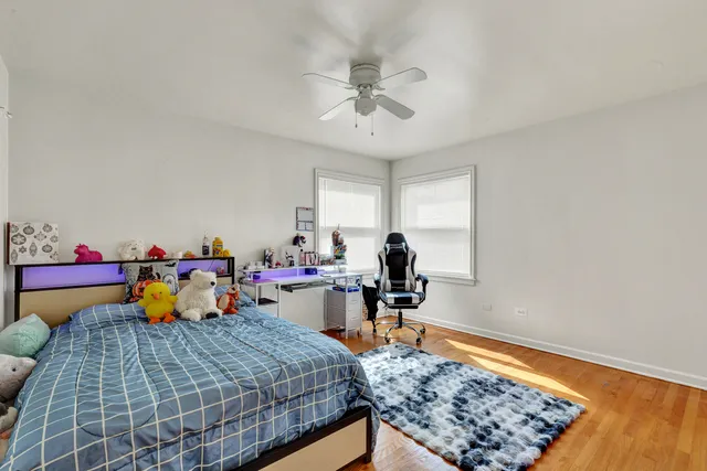 $800,000 | 6653 West Belmont Avenue, Chicago, IL 60634