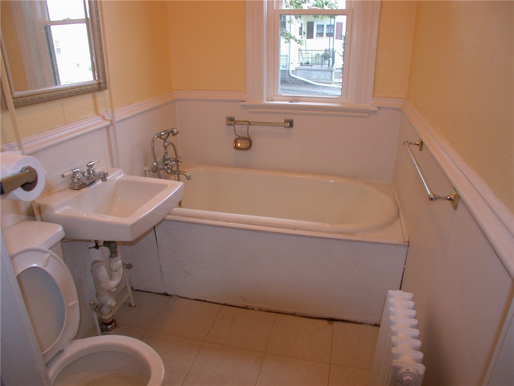200 Ballou Street Woonsocket, RI 02895 - Photo 8 of 24 1st floor
