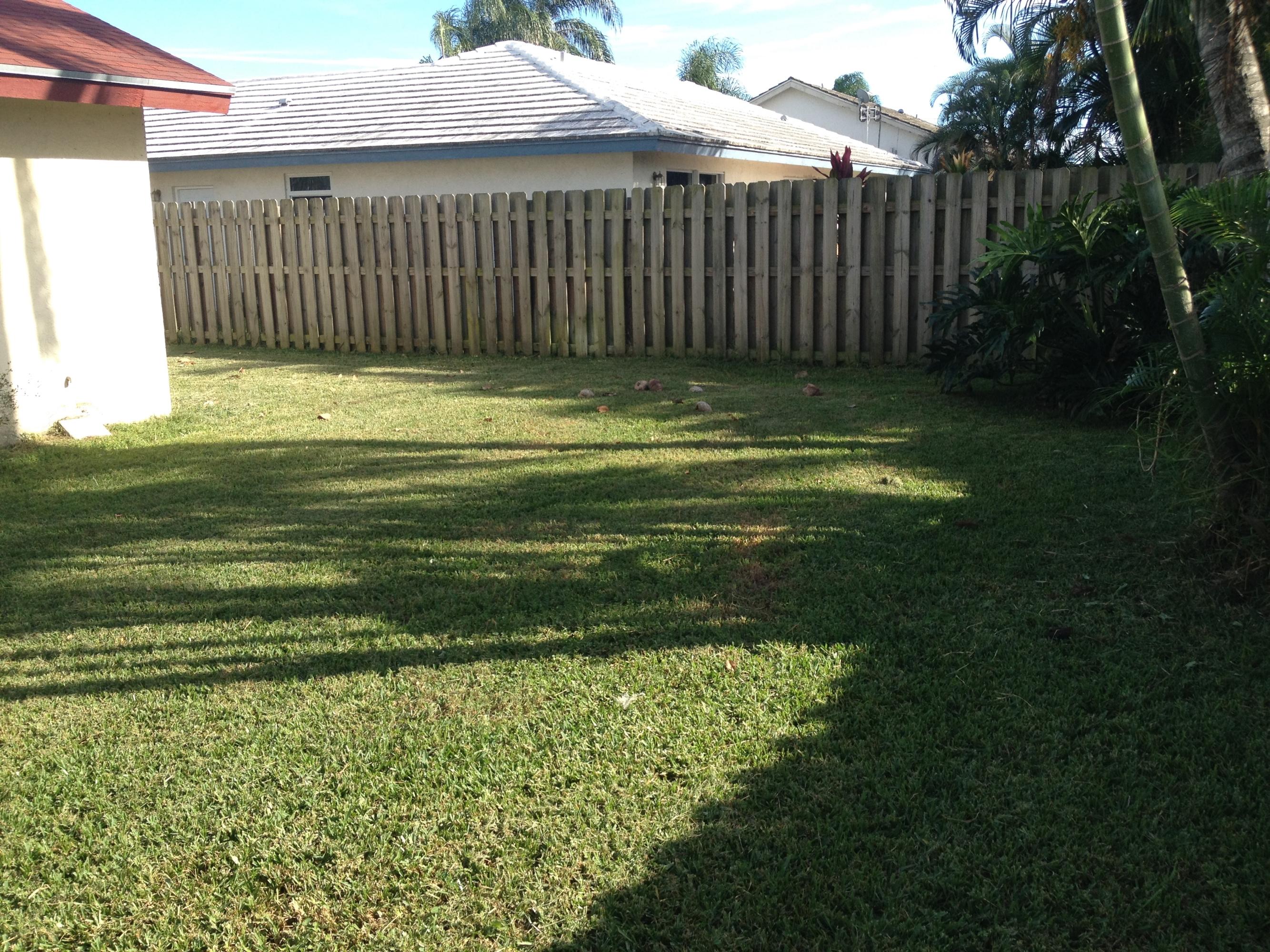 8029 West Country Club Boulevard Boca Raton, FL 33487 - Photo 27 of 28 Yard 5