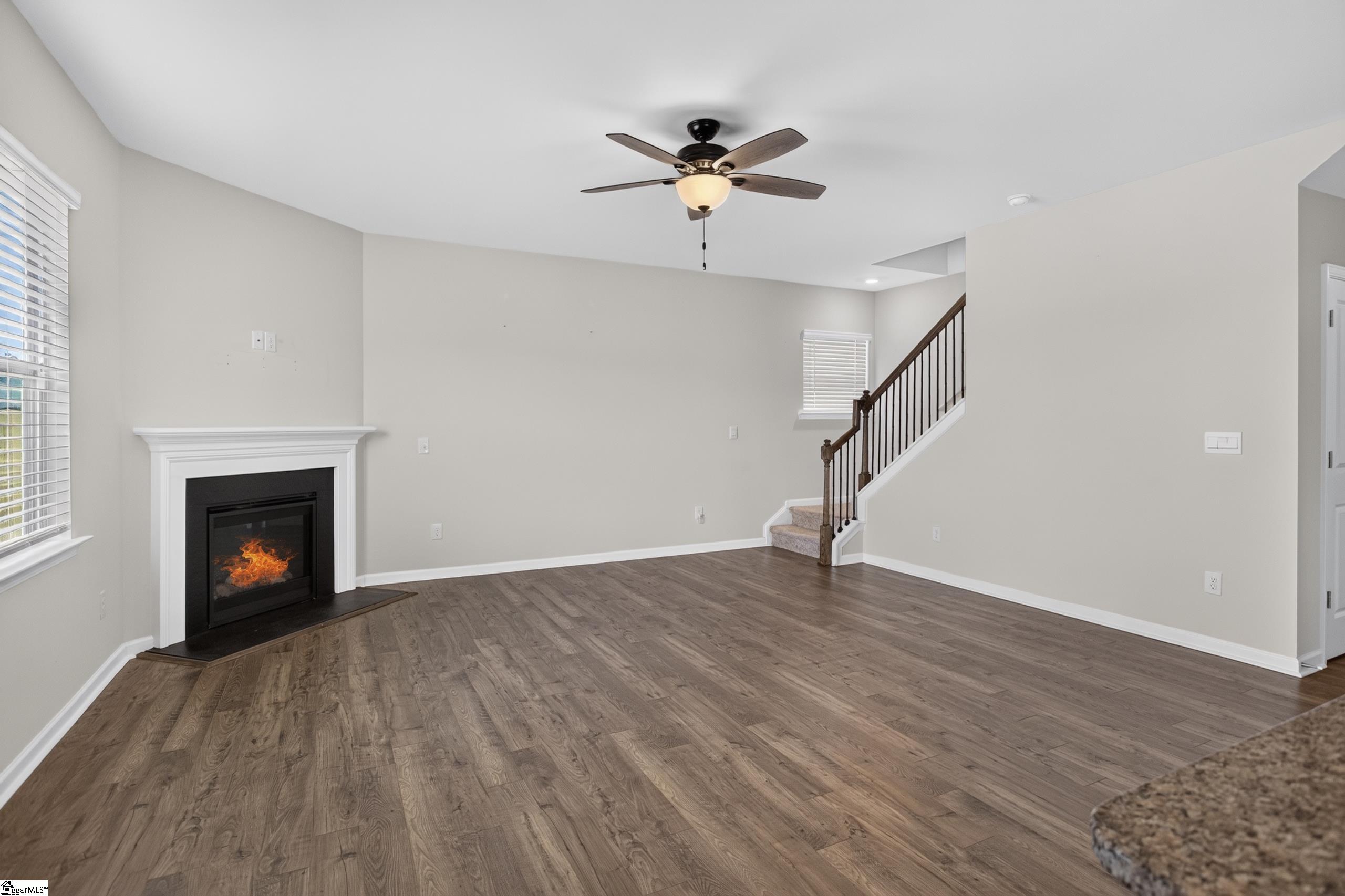 109 Rockway Road Simpsonville, SC 29680 - Photo 2 of 48