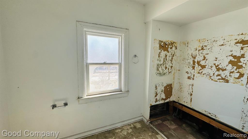 104 Mt Vernon Street Detroit, MI 48202 - Photo 7 of 13