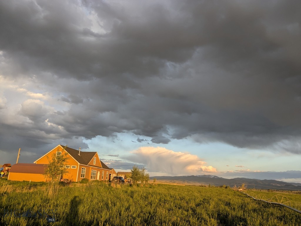 30 Mountain View Road Sheridan, MT 59749 - Photo 6 of 78 Gallery Image 6