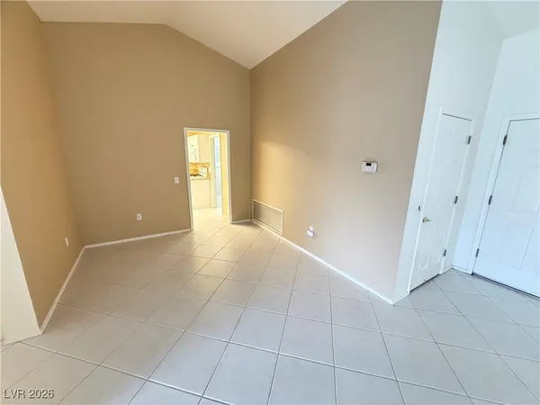 $2,248 | 8505 Gull Drive, Las Vegas, NV 89134
