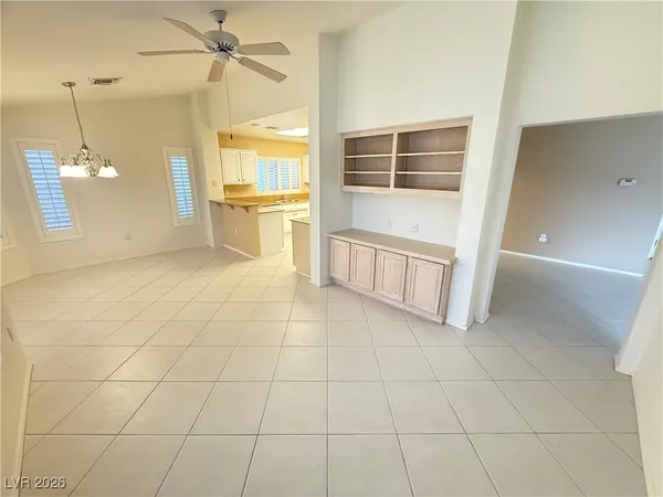 $2,248 | 8505 Gull Drive, Las Vegas, NV 89134