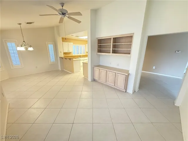 $2,200 | 8505 Gull Drive, Las Vegas, NV 89134