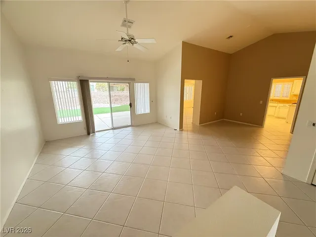 $2,200 | 8505 Gull Drive, Las Vegas, NV 89134