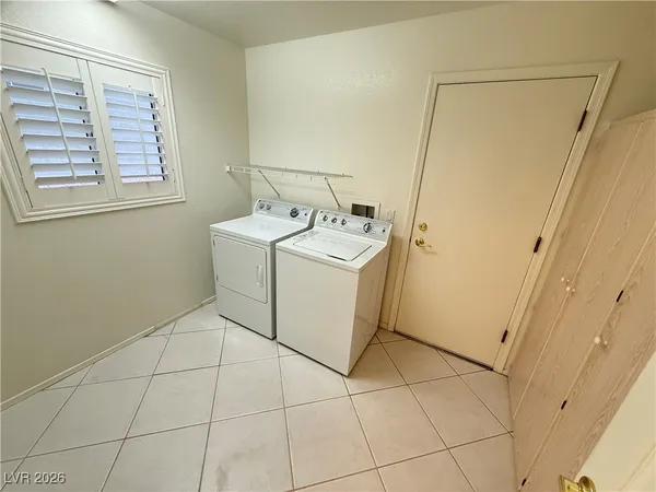 $2,248 | 8505 Gull Drive, Las Vegas, NV 89134
