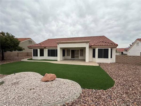 $2,248 | 8505 Gull Drive, Las Vegas, NV 89134