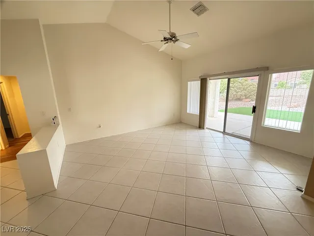 $2,200 | 8505 Gull Drive, Las Vegas, NV 89134