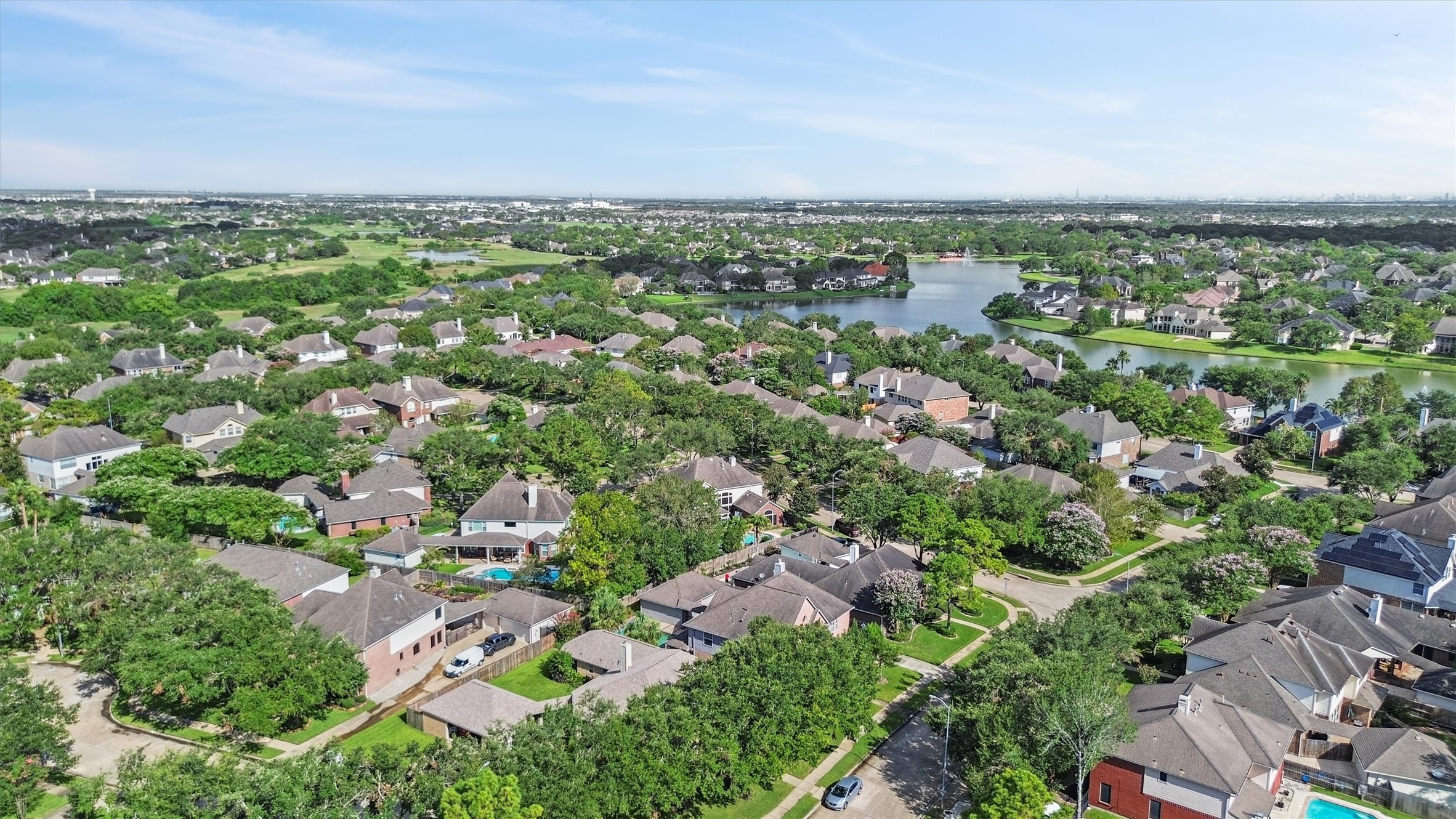 3006 Rothbury Drive Pearland, TX 77584 - Photo 27 of 28 an aerial view of multiple house