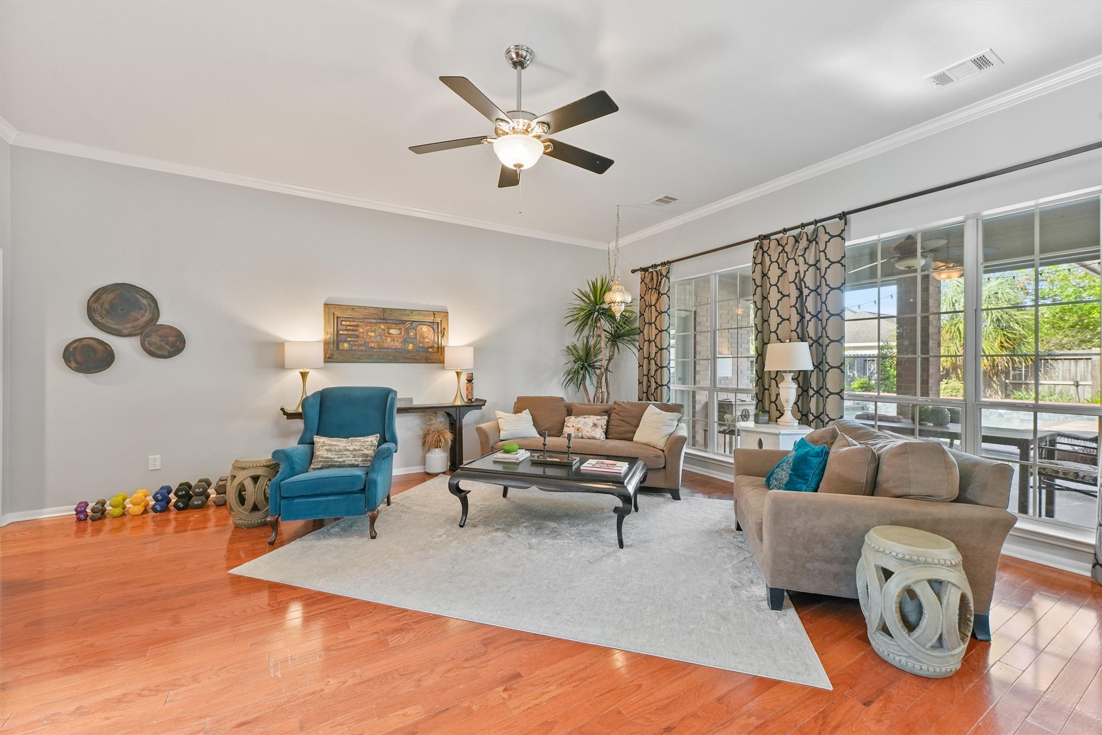 3006 Rothbury Drive Pearland, TX 77584 - Photo 7 of 28 a living room with furniture and a large window