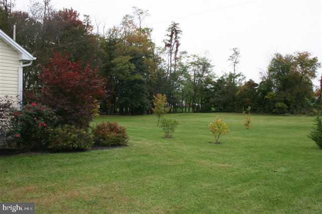 198 East Yellowbreeches Road Carlisle, PA 17015 - Photo 10 of 25 Gallery Image 10