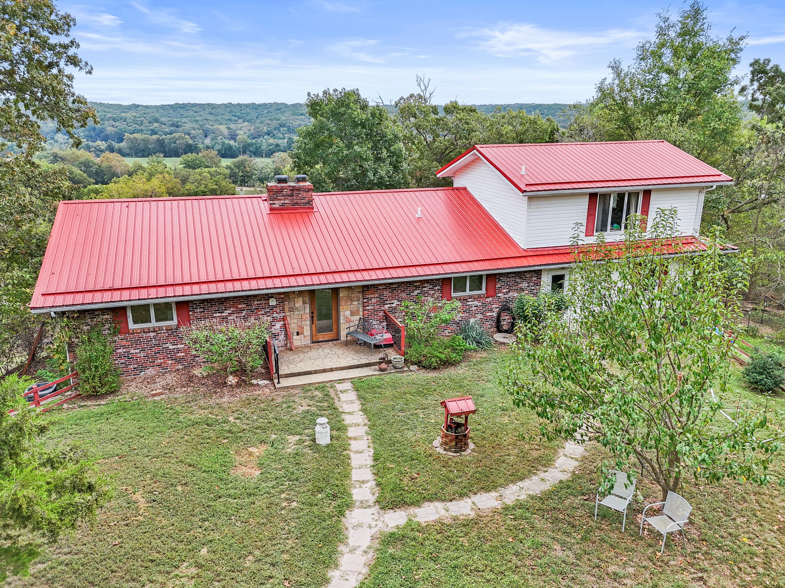 466 Old 10 Mile Road Eugene, MO 65032 - Photo 1 of 1 466 Old 10 Mile Rd-61