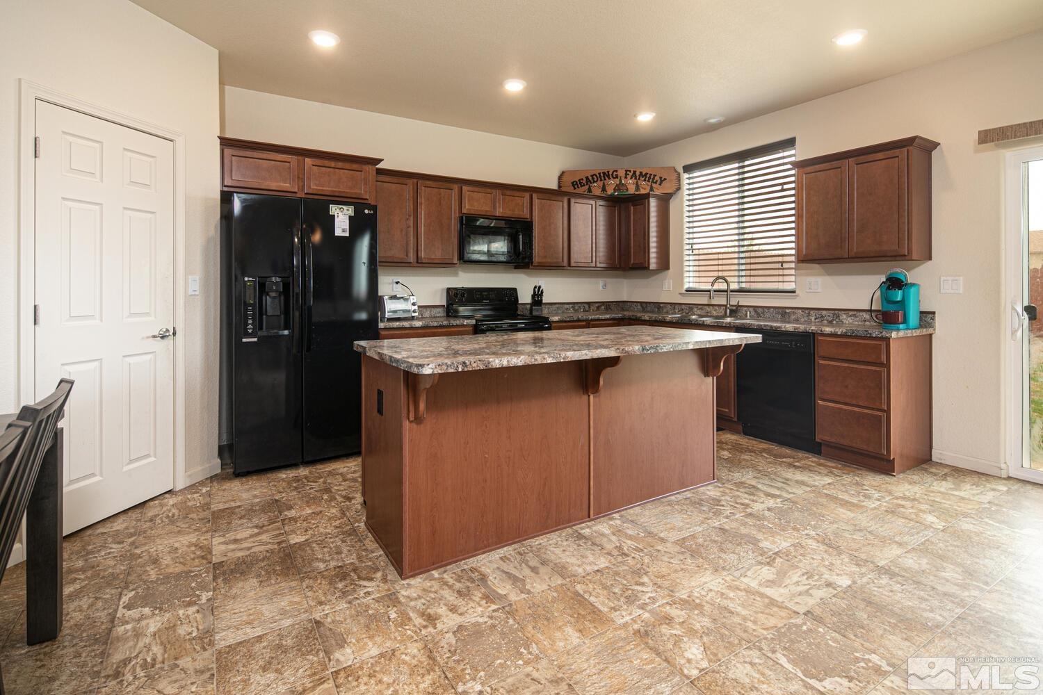 18548 Outpost Court Reno, NV 89508 - Photo 2 of 31 Photo 2