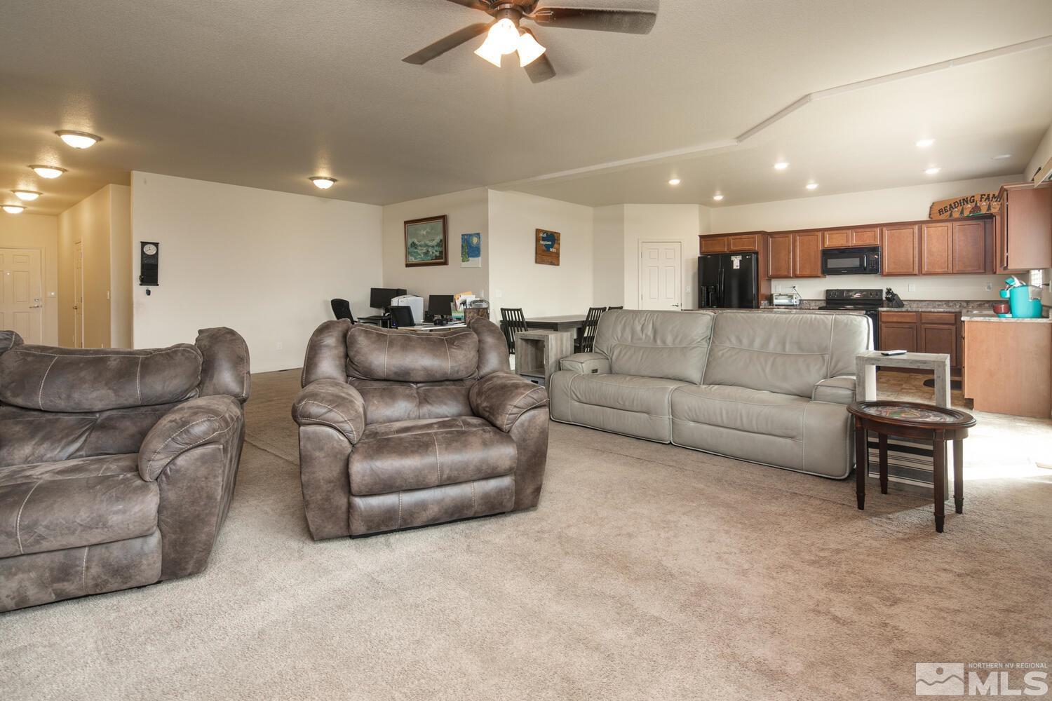 18548 Outpost Court Reno, NV 89508 - Photo 7 of 31 Photo 7