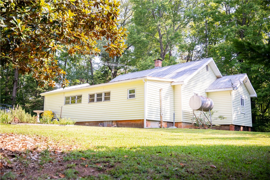 133 Charlie Mitchell Road Walhalla, SC 29691 - Photo 3 of 50 Gallery Image 3