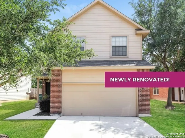 $1,700 | 822 Robillard Lane, San Antonio, TX 78221