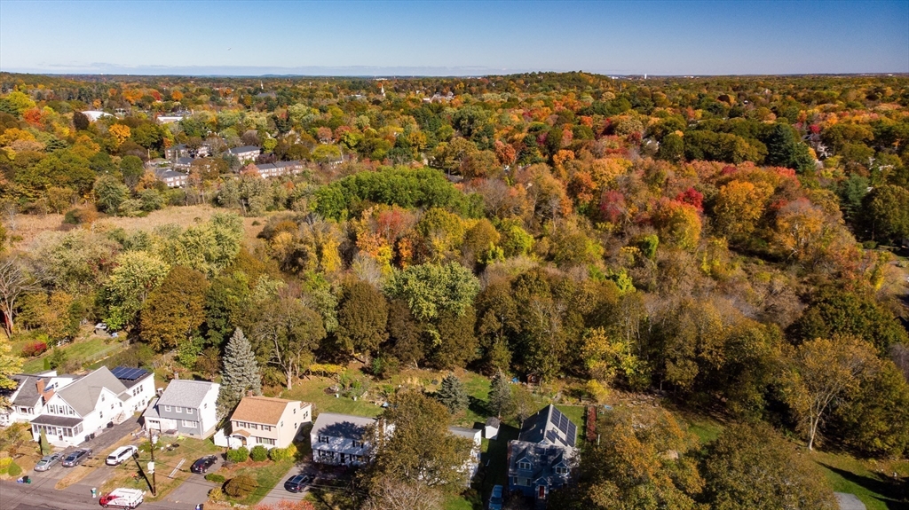 42 Grapevine Avenue Lexington, MA 02421 - Photo 34 of 36