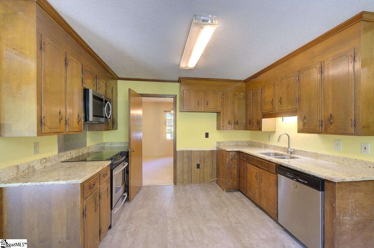 115 Botany Slopes Road Piedmont, SC 29673 - Photo 12 of 48