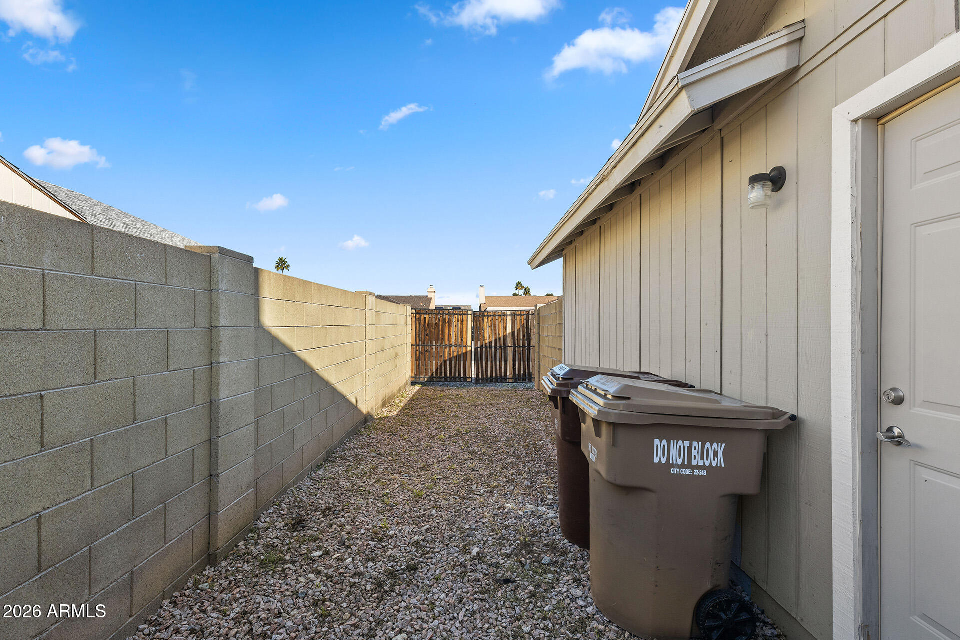 7267 West Charter Oak Road Peoria, AZ 85381 - Photo 44 of 48 43