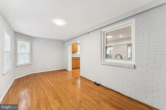 $3,250 | 3409 Southern Avenue Southeast, Suitland, MD 20746