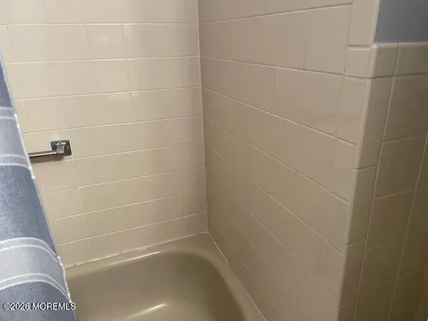 $270,000 | 154 Davenport Road, Toms River, NJ 08757