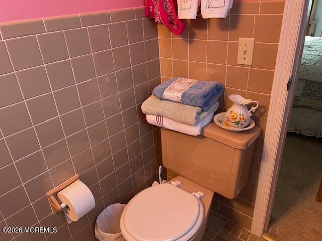 154 Davenport Road Toms River, NJ 08757 - Photo 18 of 23 a bathroom with a toilet and a sink