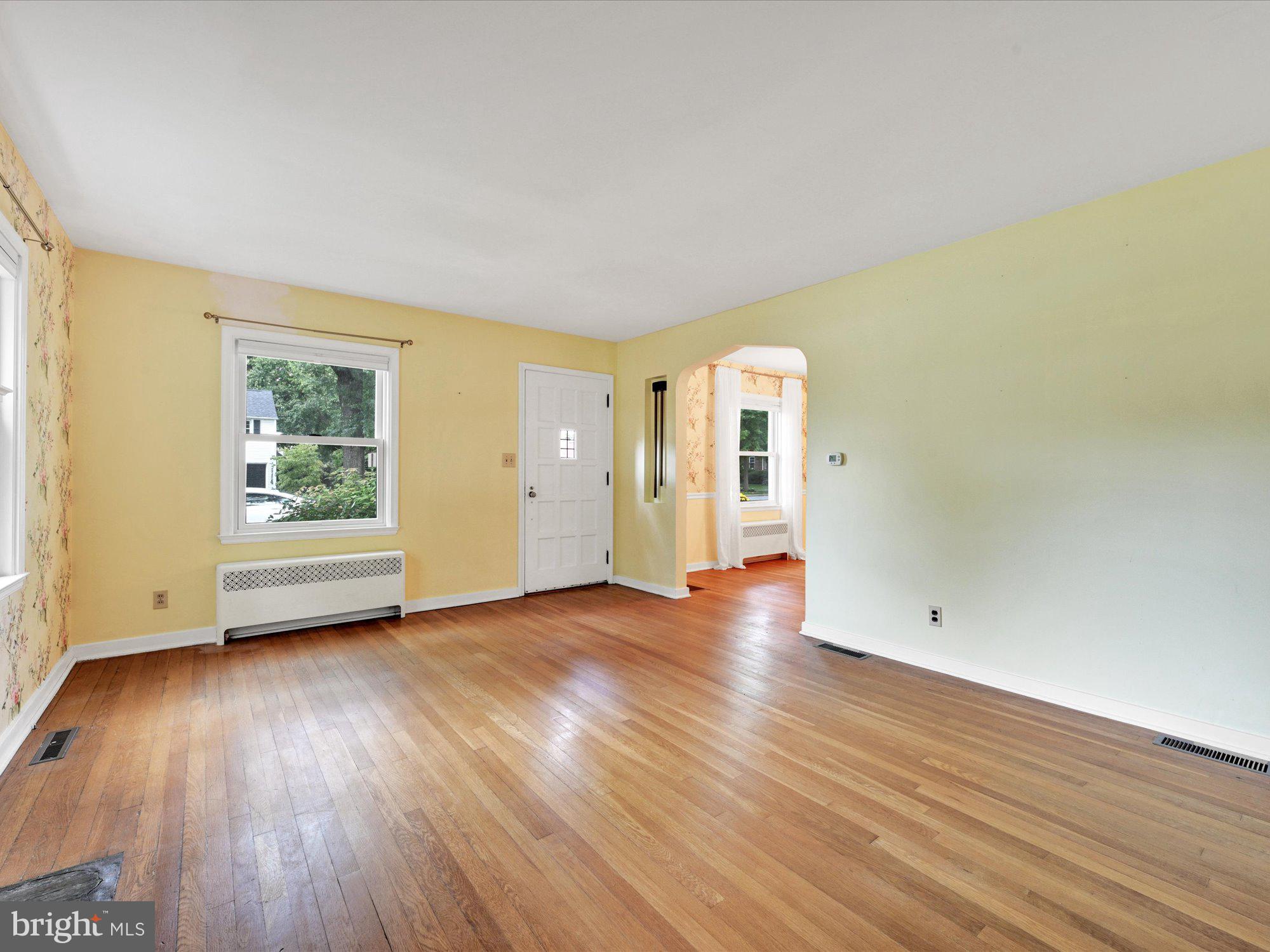 1715 Letchworth Road Camp Hill, PA 17011 - Photo 16 of 33 Looking towards the front door from the staris
