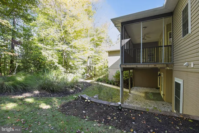 $689,900 | 17260 Braddock Place, Hughesville, MD 20637