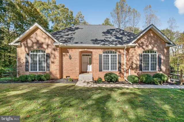 $689,900 | 17260 Braddock Place, Hughesville, MD 20637