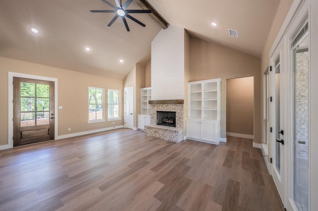 114 Ridgeline Drive Chico, TX 76431 - Photo 9 of 38