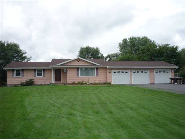 794 Boston Road Ontario, NY 14519 - Photo 1 of 1 Exterior Front