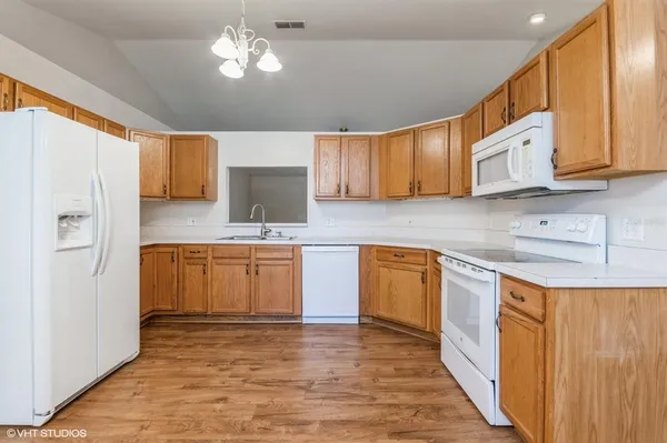 $1,950 | 694 Park Valley Circle, Minneola, FL 34715