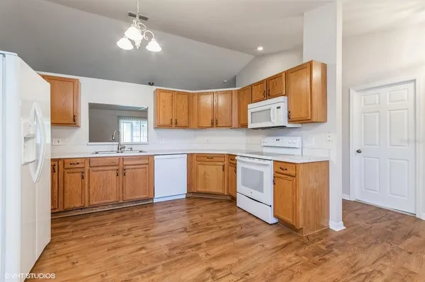 $1,950 | 694 Park Valley Circle, Minneola, FL 34715