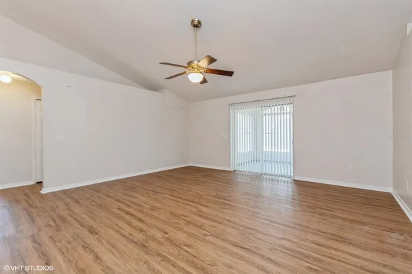 $1,950 | 694 Park Valley Circle, Minneola, FL 34715