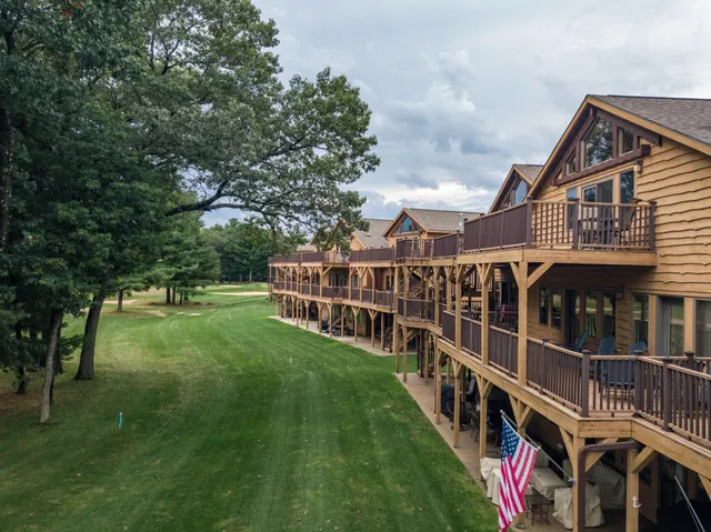 $310,000 | 2011-5 South Czech Avenue, Unit 3005, Arkdale, WI 54613