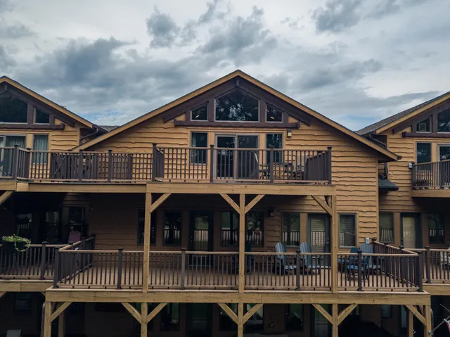 $310,000 | 2011-5 South Czech Avenue, Unit 3005, Arkdale, WI 54613