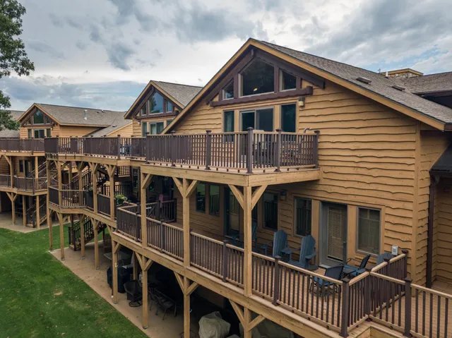 $310,000 | 2011-5 South Czech Avenue, Unit 3005, Arkdale, WI 54613