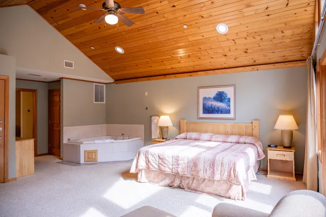 $310,000 | 2011-5 South Czech Avenue, Unit 3005, Arkdale, WI 54613