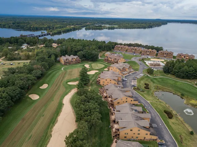 $310,000 | 2011-5 South Czech Avenue, Unit 3005, Arkdale, WI 54613