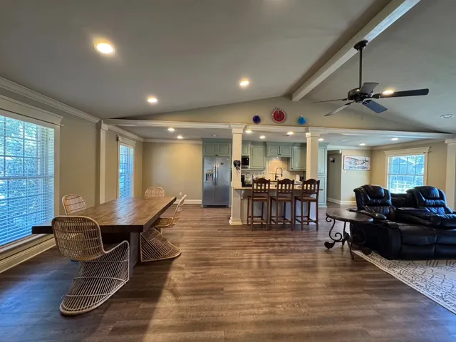 $2,750 | 114 Elmwood Street, Huntsville, TX 77320