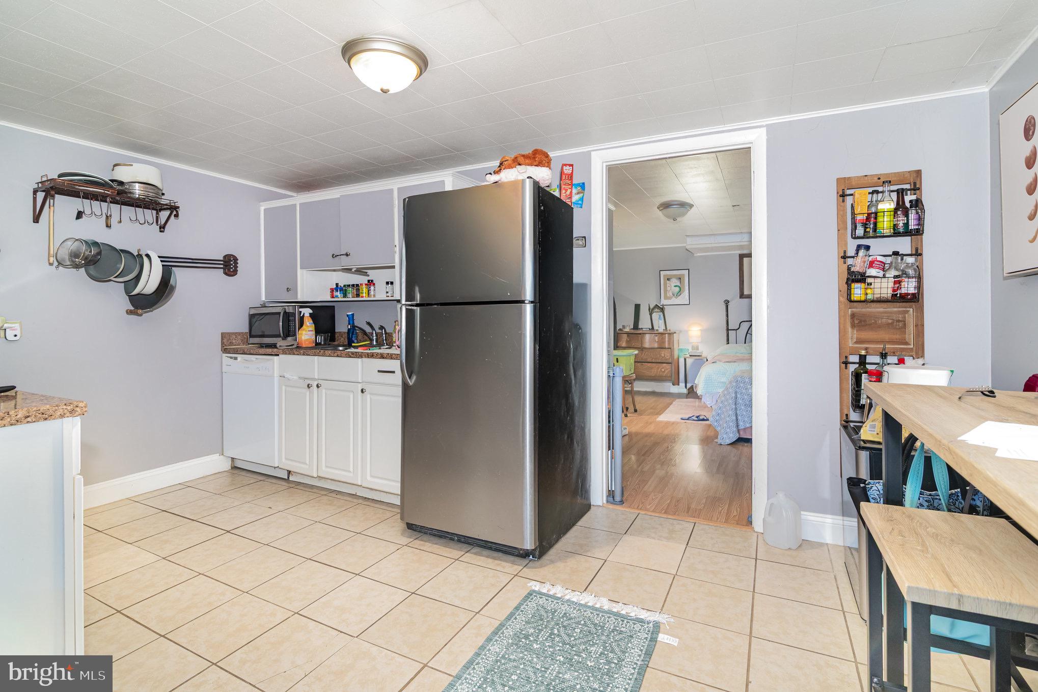 3185 Spring Road Carlisle, PA 17013 - Photo 11 of 53 Unit 1 - Kitchen