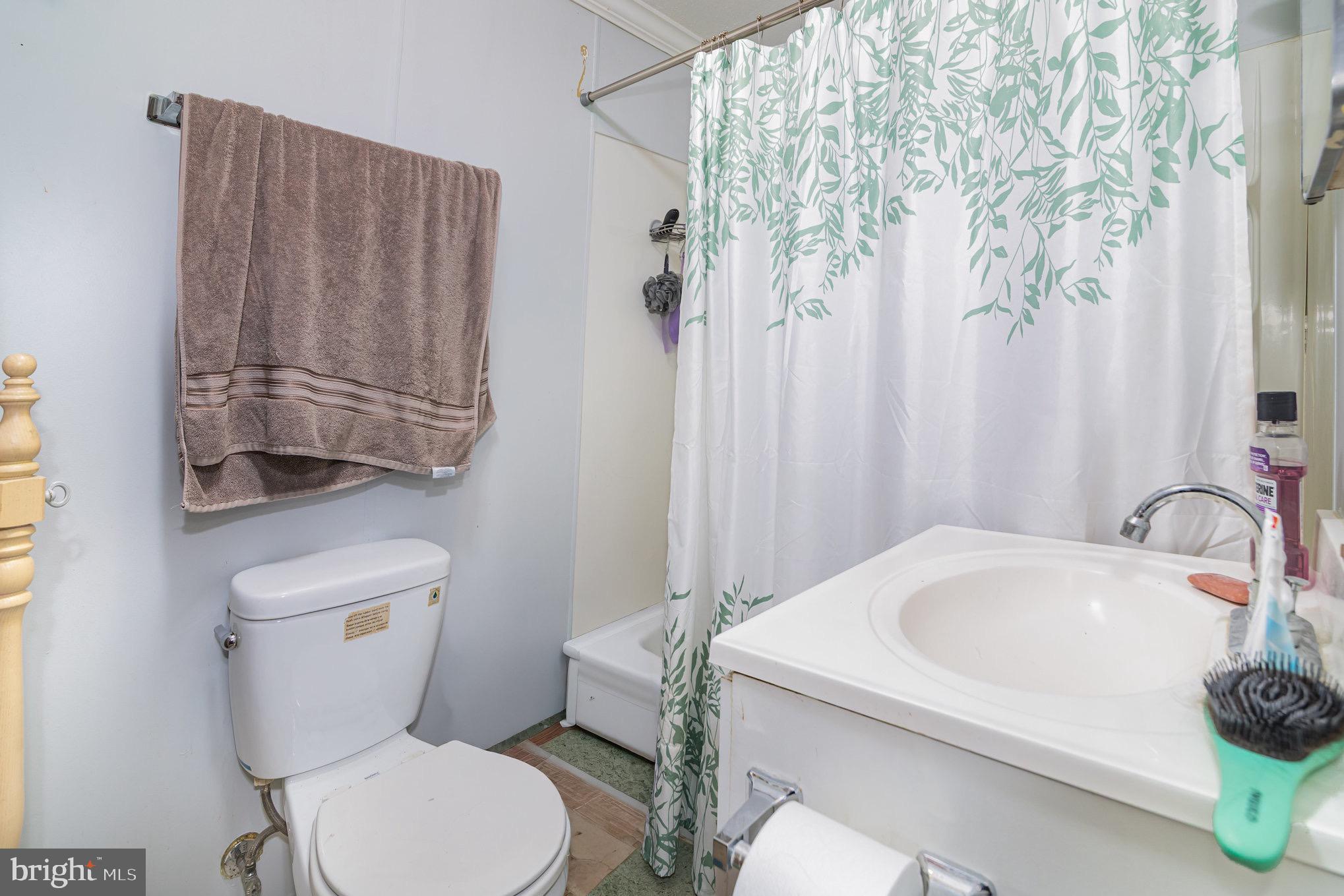 3185 Spring Road Carlisle, PA 17013 - Photo 15 of 53 Unit 1 - Bathroom