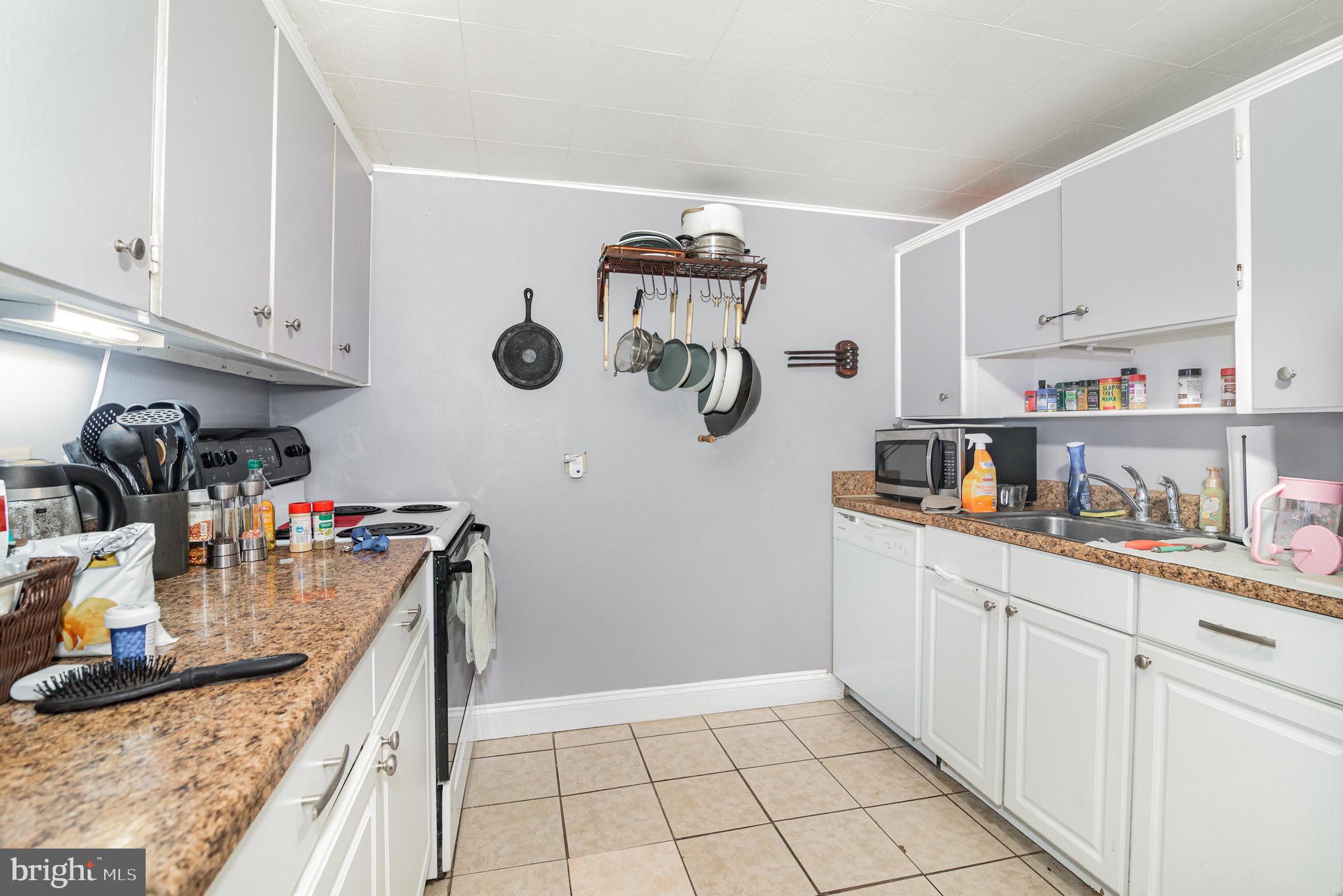 3185 Spring Road Carlisle, PA 17013 - Photo 17 of 53 Unit 2 - Kitchen
