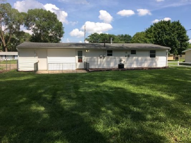 7700 Mildred Road Machesney Park, IL 61115 - Photo 4 of 13 Gallery Image 4