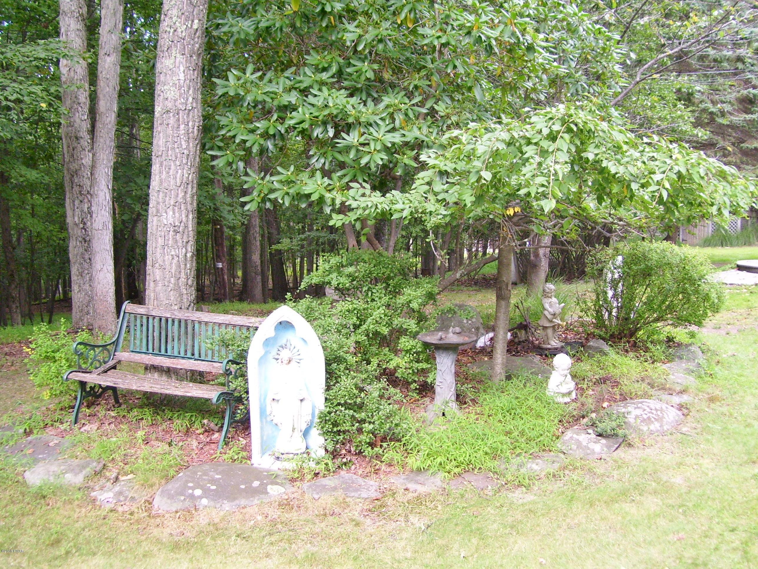 261 Oak Hill Road Hawley, PA 18428 - Photo 66 of 92 Gardens