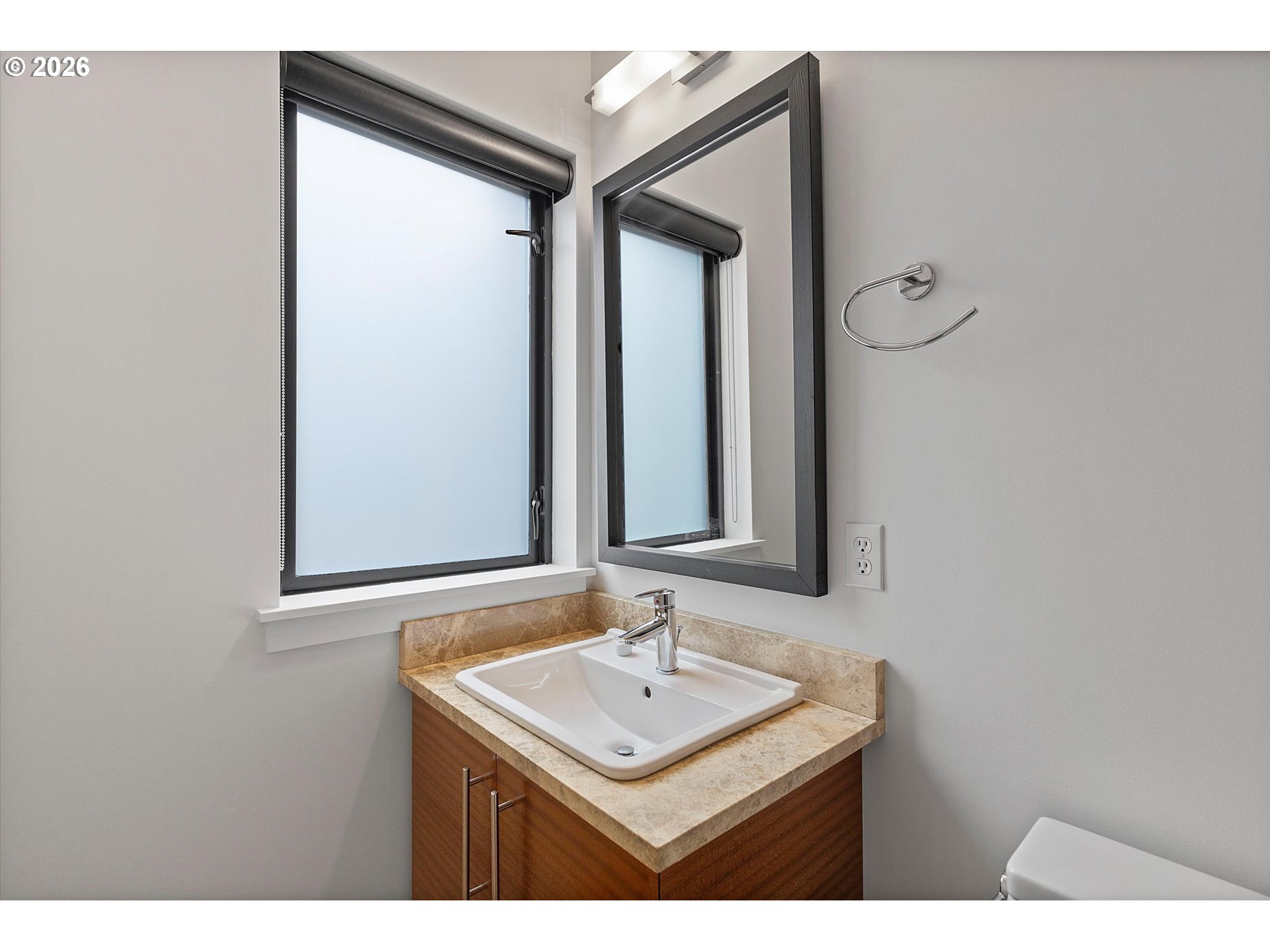 1728 Northwest Riverscape Street Portland, OR 97209 - Photo 31 of 44